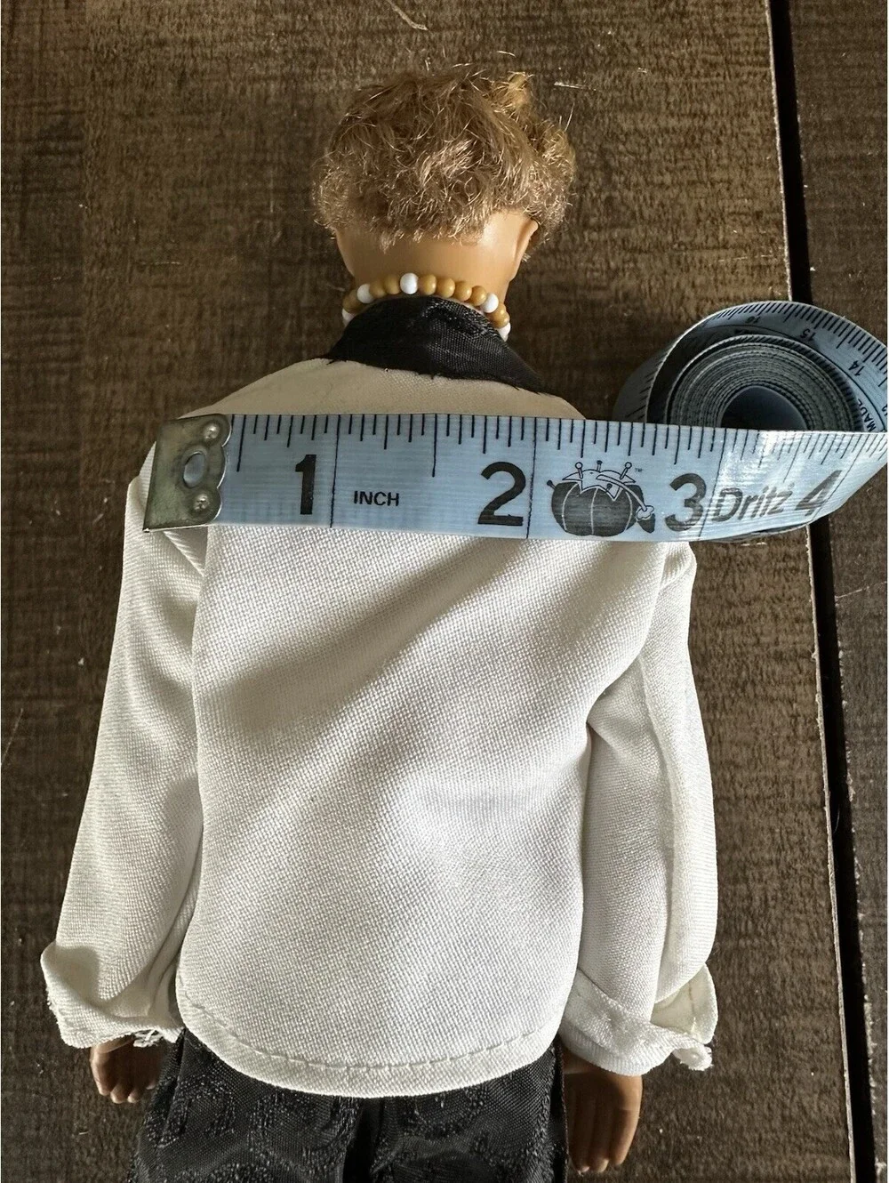 2004 Mattel Cali Girl Ken Doll C6464 Blonde Hair Original Shell Necklace